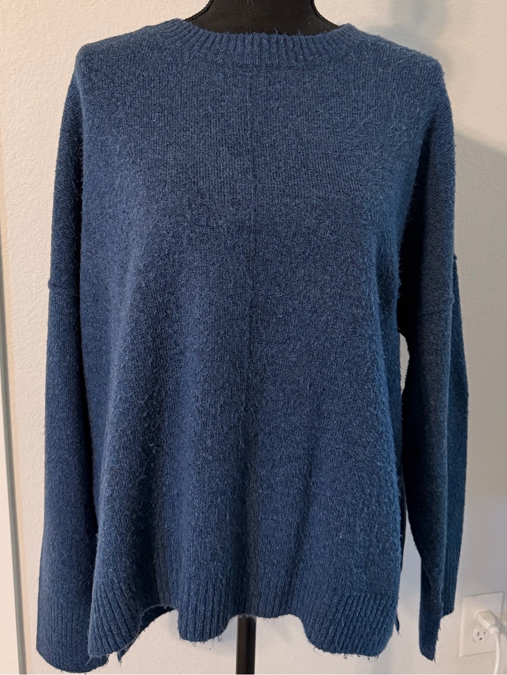 Vince Camuto Deep Navy Crewneck Sweater